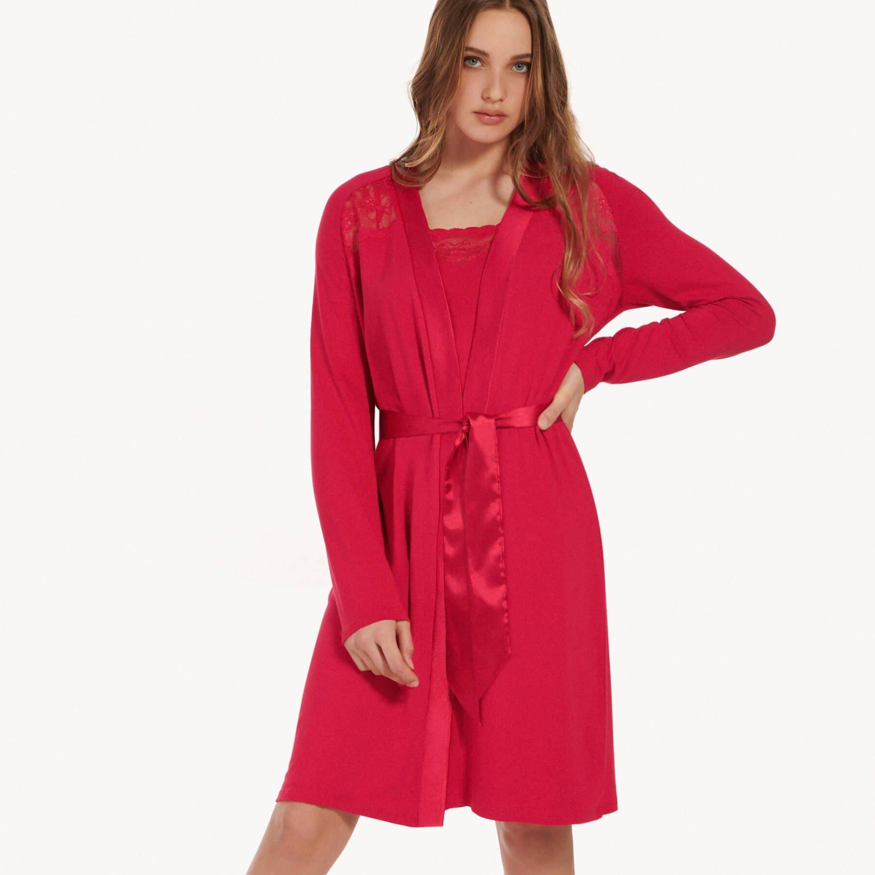 Vietnam Clothing Sewing Factory Manufacturer Oem Odm Apparel Women's Clothing Women's Sleepwear 