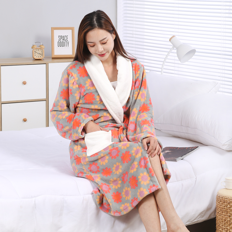 Hot Sell Hooded Terry Cloth Robes Fleece Sleep Tops Women's Sleepwear Hotel/spa Bathrobe With Hood 