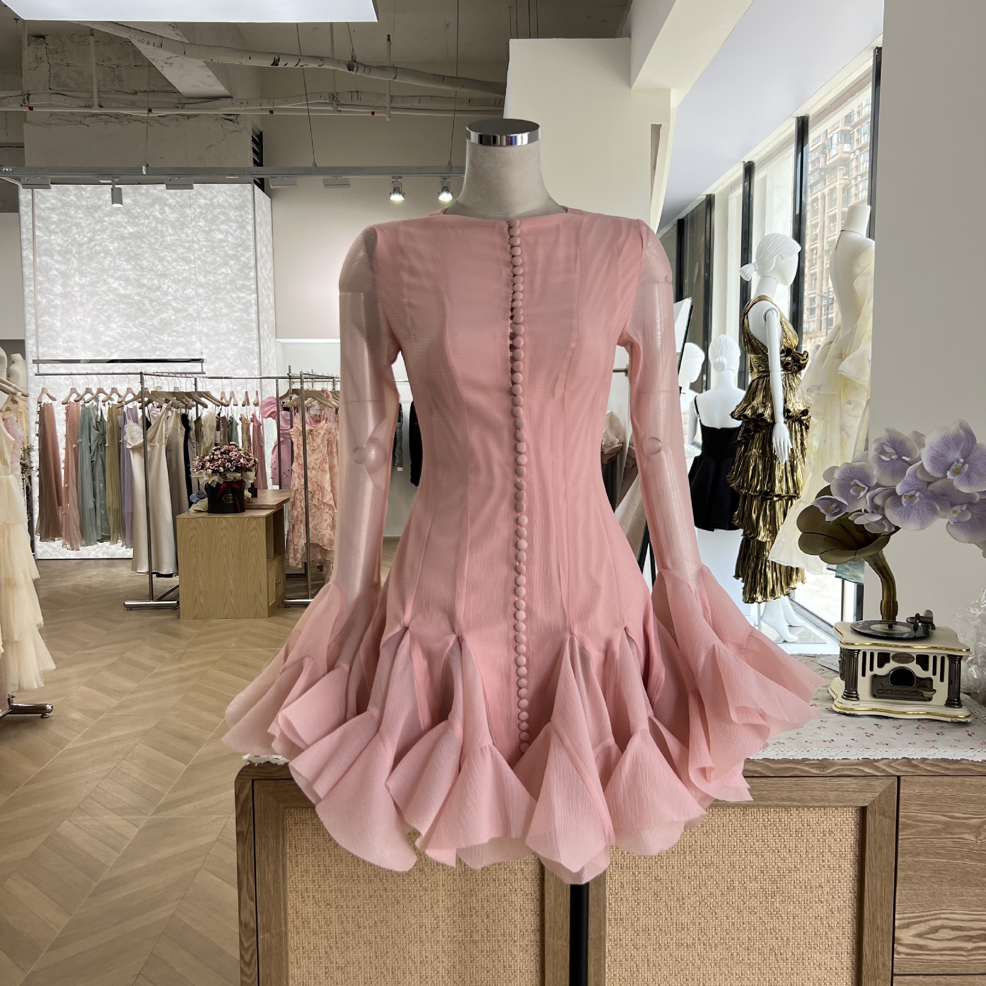 Fashion 2024 Luxury Hot Selling Women's Dresses Vietnam Button Slim White Dress Party Elegant pink Short Casual Dresses