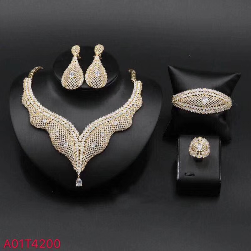 62929 African Wedding Necklace,Wholesale Jewellery New Women's Fashion 18k Gold Color Luxury Wedding Jewelry Set
