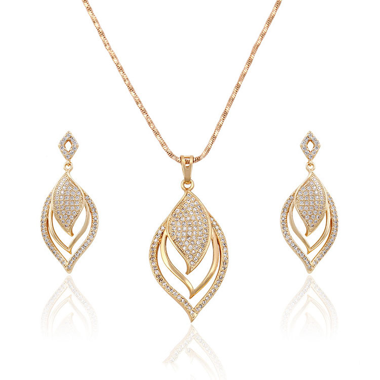 63558 Xuping Hot Sale Ladies Fashion Diamond Leaf Design Gold Jewelry Set 