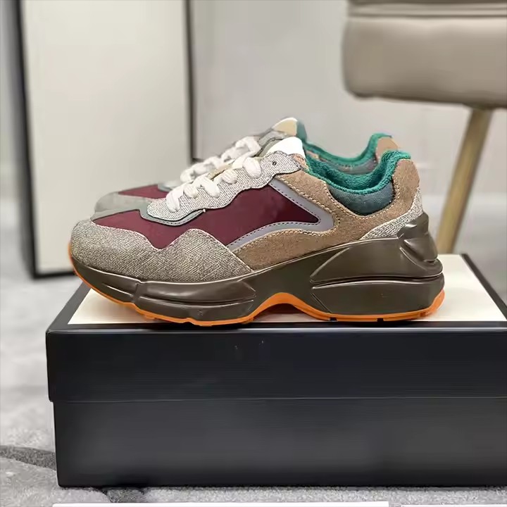 2025 Designer Luxury Real Leather Women's Sneakers Famous Brands High Quality Wholesale Men's Shoes for Summer PU Insole