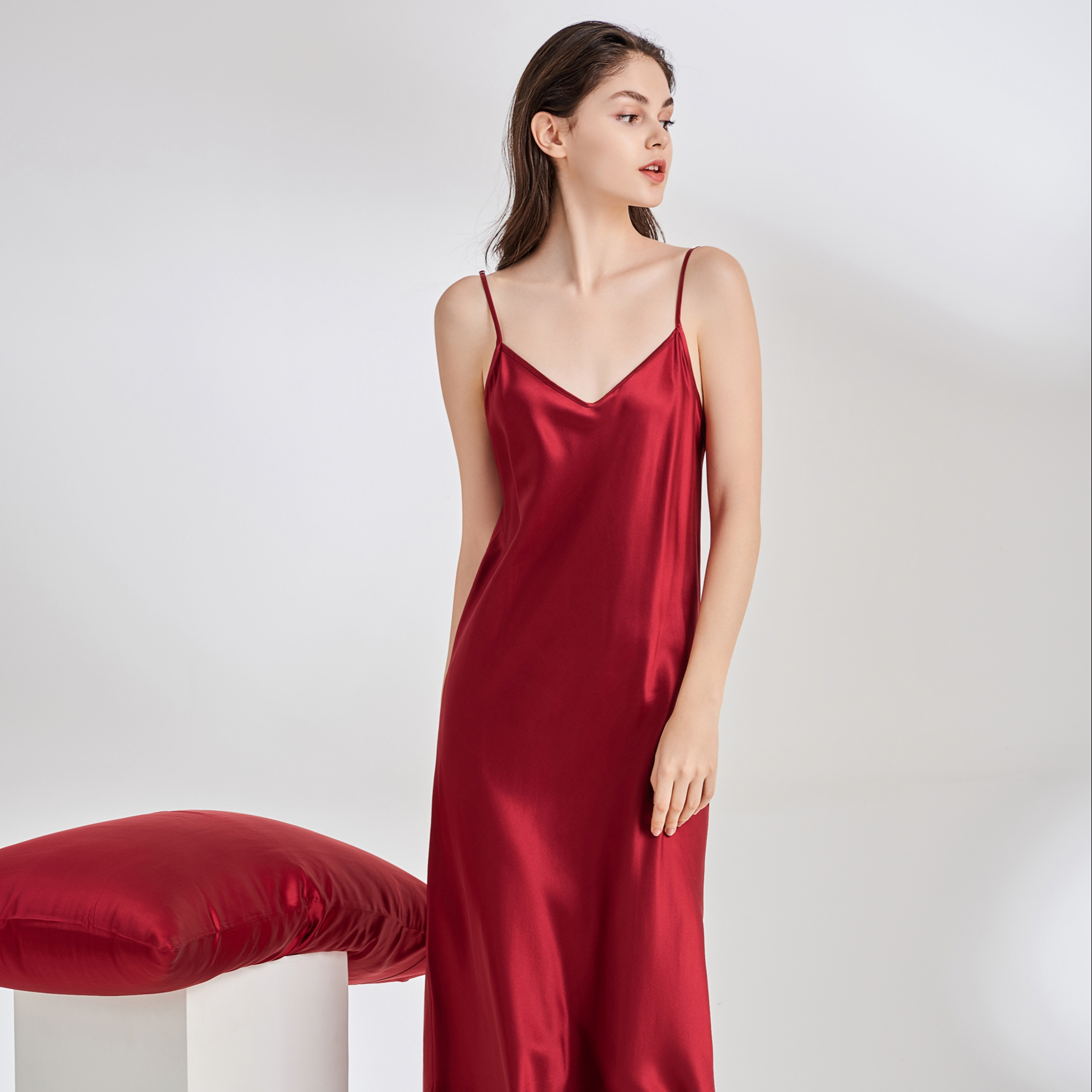 Hot Sale 22mm 100% Mulberry Silk Slip Dress Women's Sleepwear Lounge Wear Nightdress 
